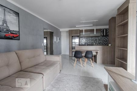 Sala de apartamento para alugar com 1 quarto, 45m² em Vila Izabel, Curitiba