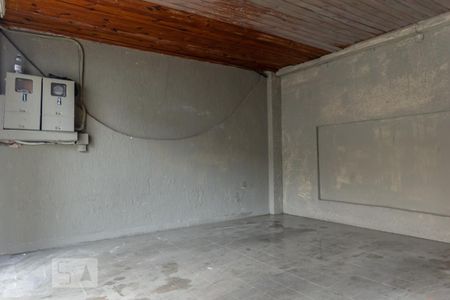 Garagem de casa para alugar com 2 quartos, 120m² em Chácara Mafalda, São Paulo