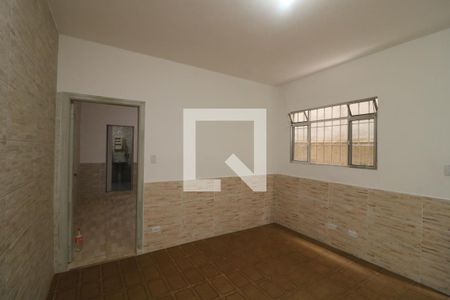 Sala de casa para alugar com 1 quarto, 120m² em Chácara Mafalda, São Paulo