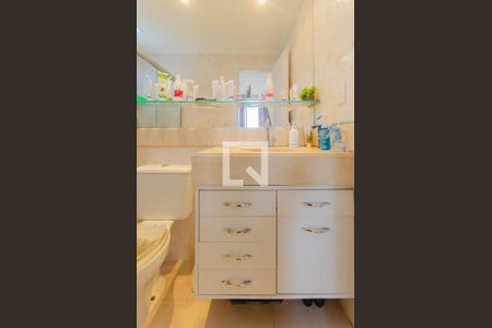 Apartamento para alugar com 90m², 3 quartos e 2 vagas Apartamento para alugar com 90m², 3 quartos e 2 vagasBanheiro da Suíte