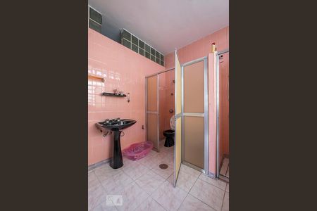 Suíte - Banheiro de casa à venda com 4 quartos, 461m² em Vila Madalena, São Paulo