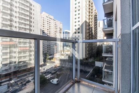 Varanda Sala de TV de apartamento para alugar com 1 quarto, 49m² em Alphaville Industrial, Barueri