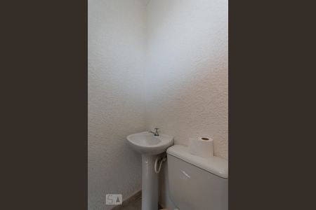 Apartamento à venda com 58m², 2 quartos e 1 vaga Apartamento à venda com 58m², 2 quartos e 1 vagaLavabo da Cobertura