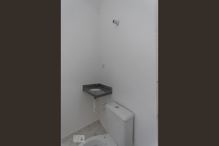 Apartamento à venda com 58m², 2 quartos e 1 vaga Apartamento à venda com 58m², 2 quartos e 1 vagaBanheiro