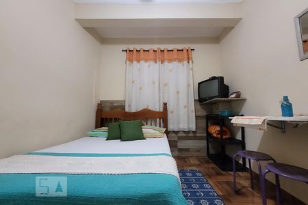 Quarto de apartamento para alugar com 1 quarto, 30m² em Cidade Ocian, Praia Grande