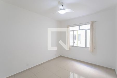 Sala de apartamento para alugar com 2 quartos, 70m² em Flamengo, Rio de Janeiro