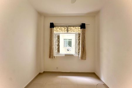 Quarto 1 de apartamento para alugar com 2 quartos, 60m² em Flamengo, Rio de Janeiro