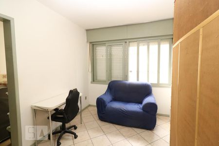 Sala de kitnet/studio para alugar com 1 quarto, 39m² em São Sebastião, Porto Alegre