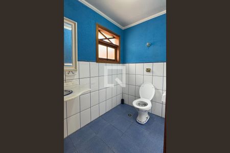 Lavabo de casa de condomínio para alugar com 5 quartos, 322m² em Nova Higienópolis, Barueri