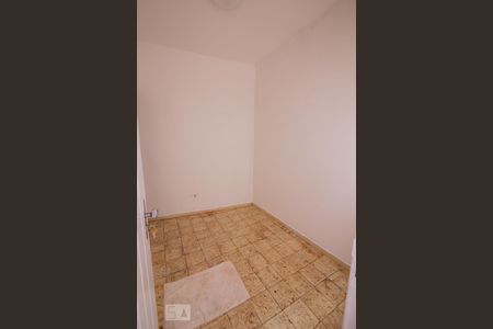 Casa à venda com 260m², 3 quartos e 4 vagas Casa à venda com 260m², 3 quartos e 4 vagasEdicula