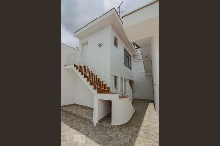 Casa à venda com 260m², 3 quartos e 4 vagas Casa à venda com 260m², 3 quartos e 4 vagasEdicula