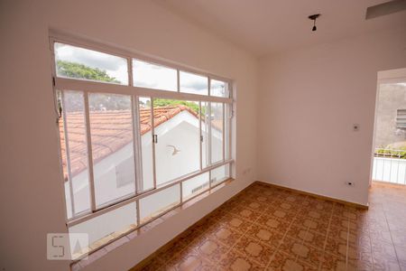 Casa à venda com 260m², 3 quartos e 4 vagas Casa à venda com 260m², 3 quartos e 4 vagasEdicula
