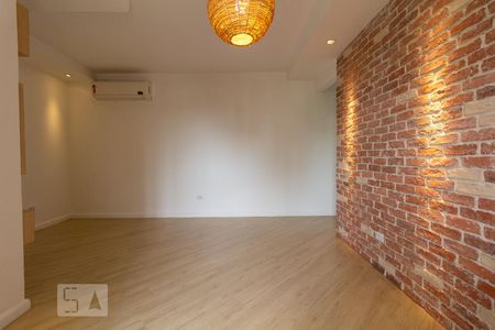 Sala de apartamento à venda com 2 quartos, 68m² em Vila Polopoli, São Paulo