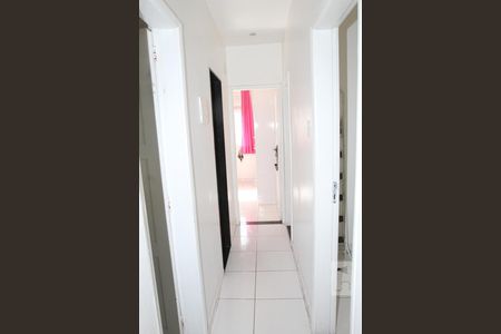 Corredor de apartamento à venda com 3 quartos, 75m² em Piedade, Rio de Janeiro