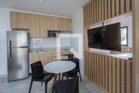 Cozinha de kitnet/studio para alugar com 1 quarto, 41m² em Santo Amaro, São Paulo