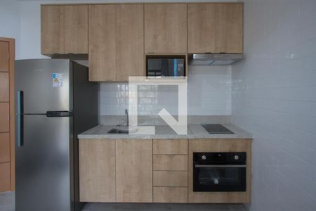 Cozinha de kitnet/studio para alugar com 1 quarto, 41m² em Santo Amaro, São Paulo