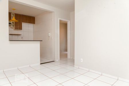 Sala de apartamento para alugar com 2 quartos, 65m² em Santa Mônica, Uberlândia