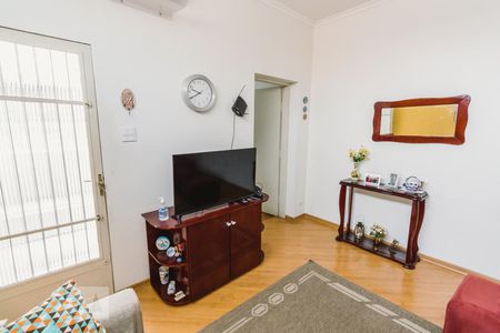 Sala de casa à venda com 3 quartos, 90m² em Vila Pompéia, São Paulo