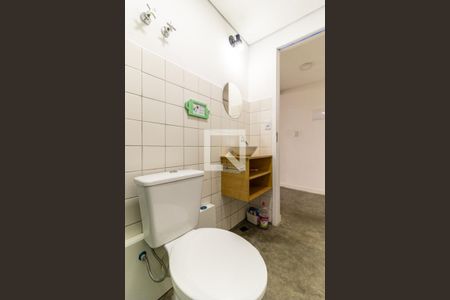 Studio à venda com 151m², 4 quartos e sem vaga Studio à venda com 151m², 4 quartos e sem vagaBanheiro