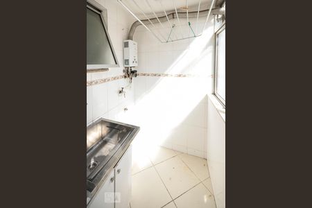Apartamento à venda com 60m², 2 quartos e 1 vaga Apartamento à venda com 60m², 2 quartos e 1 vagaÁrea de Serviço