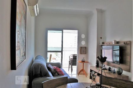 Detalhe Sala de apartamento para alugar com 2 quartos, 94m² em Tupy, Praia Grande