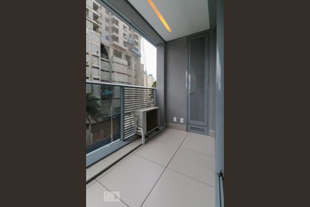 Varanda  de kitnet/studio à venda com 1 quarto, 40m² em Pinheiros, São Paulo