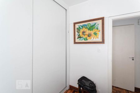 Quarto 1 de apartamento para alugar com 3 quartos, 78m² em Santo Antônio, Belo Horizonte