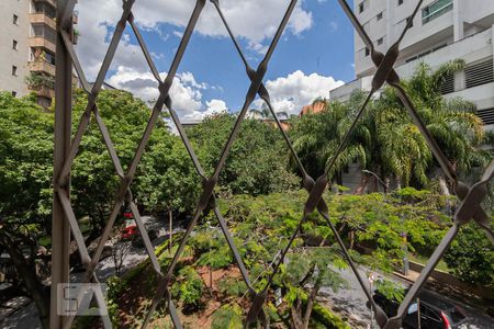 Vista da sala de apartamento para alugar com 3 quartos, 78m² em Santo Antônio, Belo Horizonte