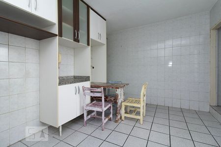 Casa para alugar com 300m², 9 quartos e 2 vagas Casa para alugar com 300m², 9 quartos e 2 vagasPiso Térreo - Cozinha