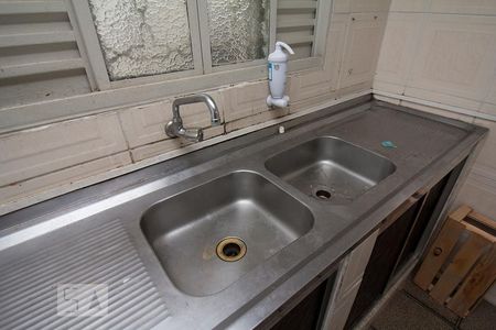 Casa para alugar com 300m², 9 quartos e 2 vagas Casa para alugar com 300m², 9 quartos e 2 vagasPiso INF2 - Cozinha