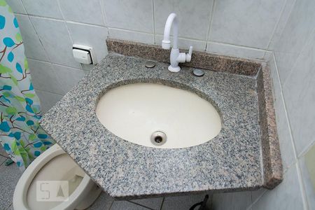 Casa para alugar com 300m², 9 quartos e 2 vagas Casa para alugar com 300m², 9 quartos e 2 vagasPiso Térreo - Banheiro