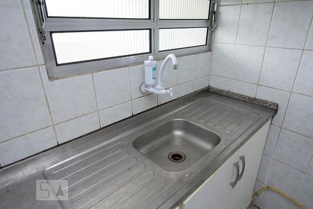 Casa para alugar com 300m², 9 quartos e 2 vagas Casa para alugar com 300m², 9 quartos e 2 vagasPiso Térreo - Cozinha