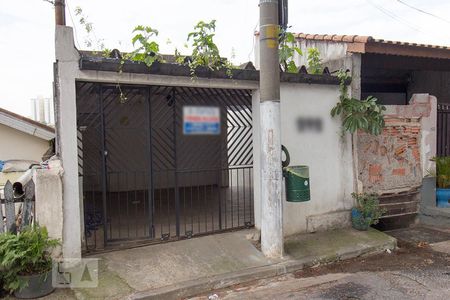 Casa para alugar com 300m², 9 quartos e 2 vagas Casa para alugar com 300m², 9 quartos e 2 vagasFachada