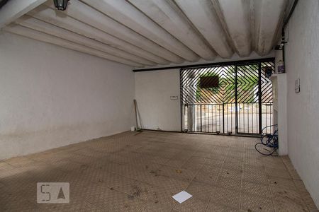 Casa para alugar com 300m², 9 quartos e 2 vagas Casa para alugar com 300m², 9 quartos e 2 vagasGaragem