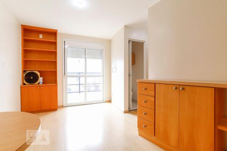 Quarto de kitnet/studio para alugar com 1 quarto, 25m² em Consolação, São Paulo