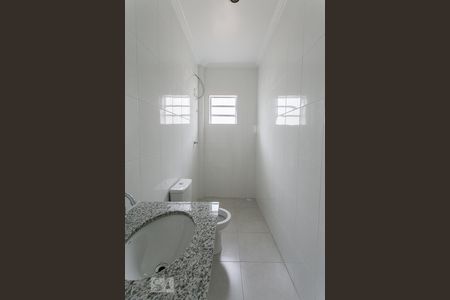 Banheiro de apartamento para alugar com 1 quarto, 36m² em Chácara Mafalda, São Paulo