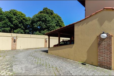 Casa de condomínio à venda com 102m², 2 quartos e 2 vagas Casa de condomínio à venda com 102m², 2 quartos e 2 vagasÁrea Externa