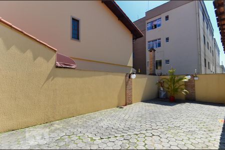 Casa de condomínio à venda com 102m², 2 quartos e 2 vagas Casa de condomínio à venda com 102m², 2 quartos e 2 vagasÁrea Externa