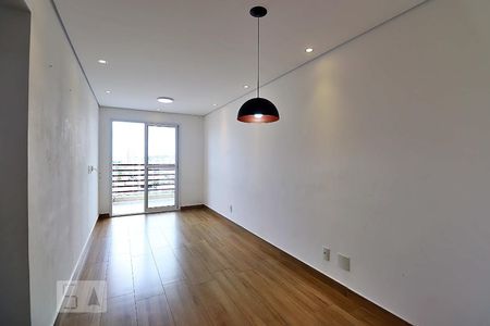 Sala de apartamento para alugar com 2 quartos, 60m² em Parque das Nações, Santo André