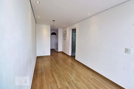 Sala de apartamento para alugar com 2 quartos, 60m² em Parque das Nações, Santo André