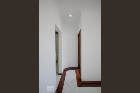 Corredor de apartamento para alugar com 3 quartos, 144m² em Ondina, Salvador