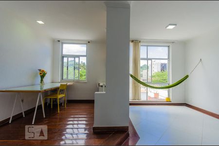 Sala de apartamento para alugar com 3 quartos, 144m² em Ondina, Salvador