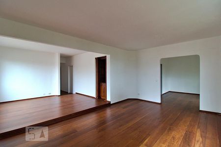 Apartamento à venda com 440m², 3 quartos e 3 vagasSala