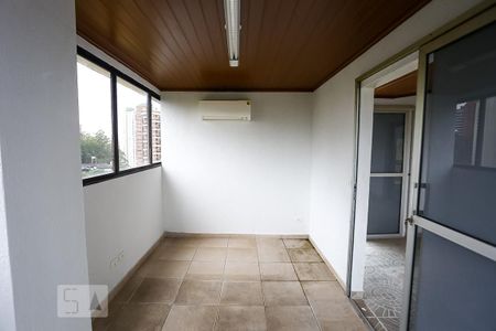 Apartamento para alugar com 230m², 4 quartos e 4 vagas Apartamento para alugar com 230m², 4 quartos e 4 vagasescritório piso superior