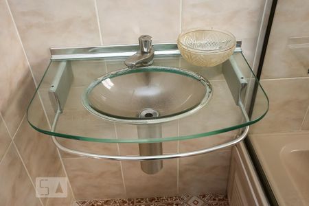 Apartamento para alugar com 230m², 4 quartos e 4 vagas Apartamento para alugar com 230m², 4 quartos e 4 vagasBanheiro da Suíte 1