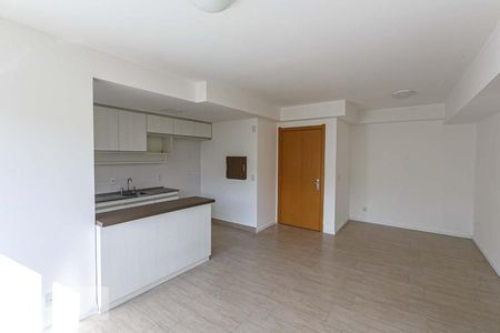 Sala de apartamento para alugar com 3 quartos, 74m² em Teresópolis, Porto Alegre