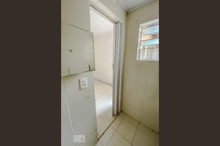 Banheiro e Lavanderia de kitnet/studio para alugar com 1 quarto, 14m² em Mooca, São Paulo