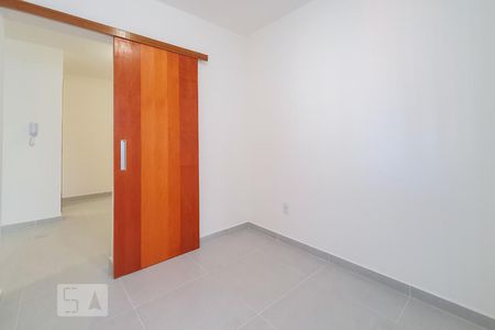 Quarto de apartamento para alugar com 1 quarto, 28m² em Vila Nair, São Paulo