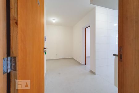 Entrada de apartamento para alugar com 1 quarto, 28m² em Vila Nair, São Paulo