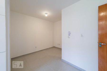 Sala de apartamento para alugar com 1 quarto, 28m² em Vila Nair, São Paulo